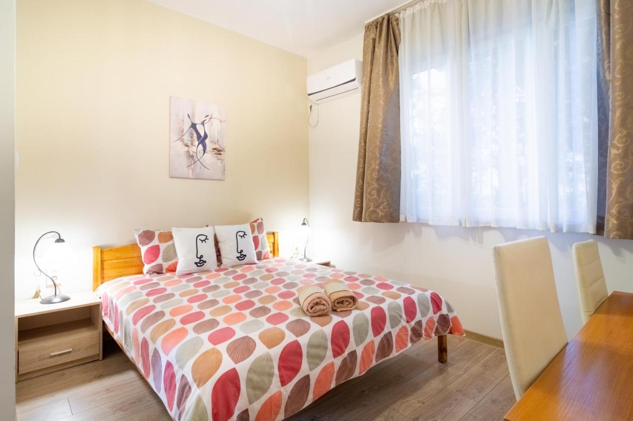 Madrid 2Bdr W Free Parking Near Metro, Serdika Mall صوفيا المظهر الخارجي الصورة