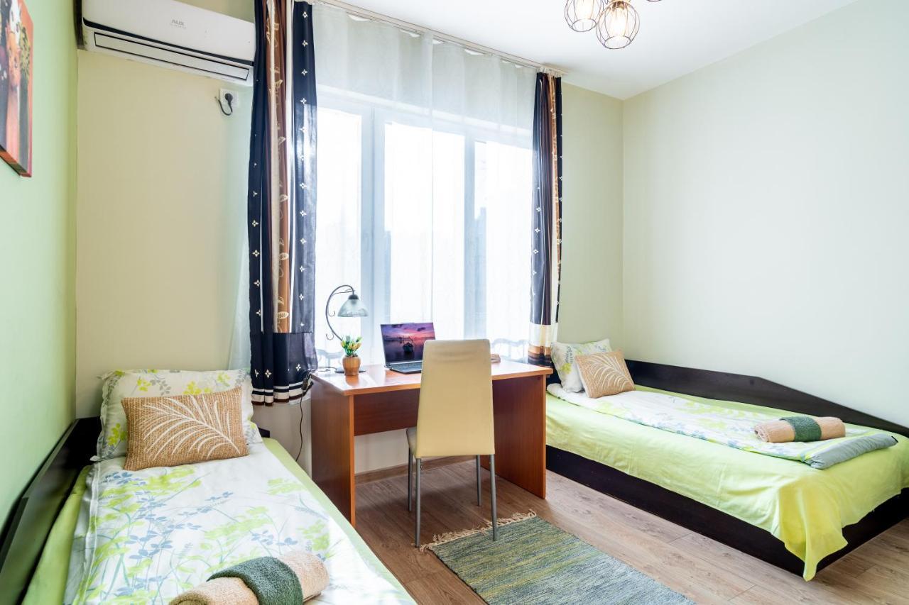Madrid 2Bdr W Free Parking Near Metro, Serdika Mall صوفيا المظهر الخارجي الصورة
